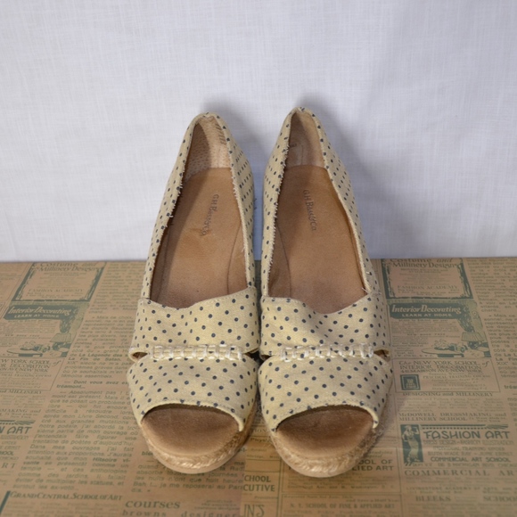 G.H. Bass & Co Polka Dot Canvas Espadrille Wedge - Picture 5 of 6